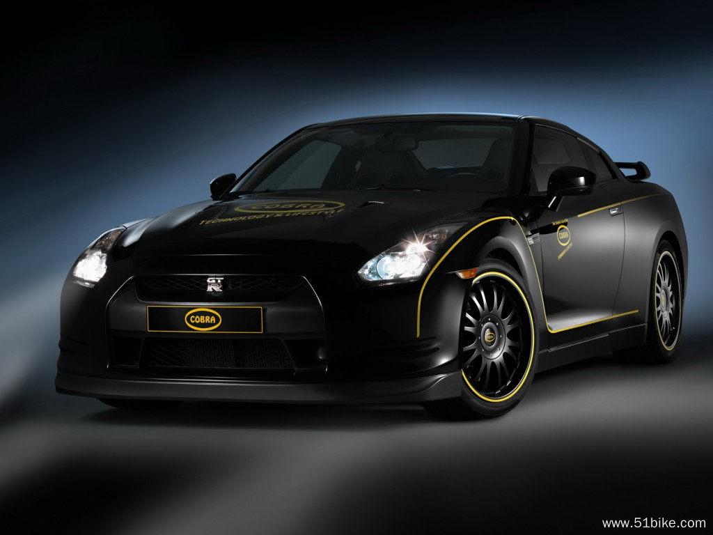 cobra-nissan-gt-r-04.jpg