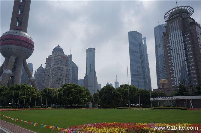 上海经济中心的建筑_3.jpg