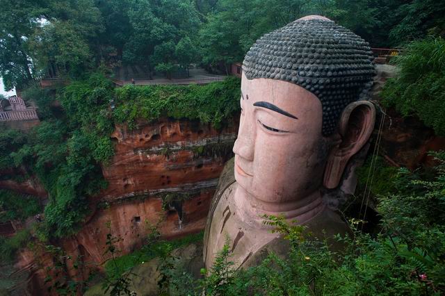 sichuan_leshan_dafo-007[1].jpg