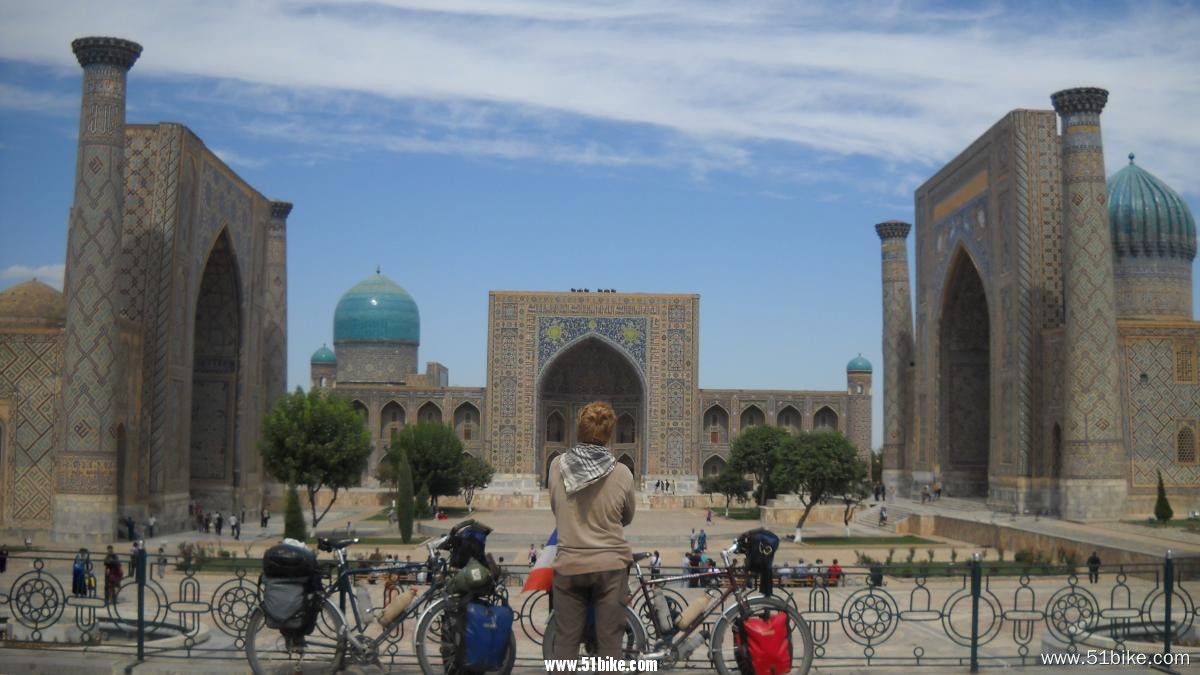 Samarkand, Ouzbekistan, 2010..jpg