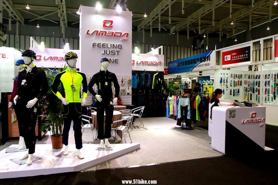 兰帕达携高端欧美范新品骑行服 亮相亚洲自行车展