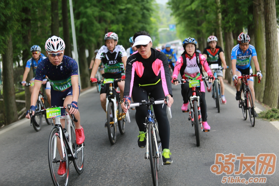 “花开三叶”上虞梁湖镇第一届自行车骑游活动圆满成功