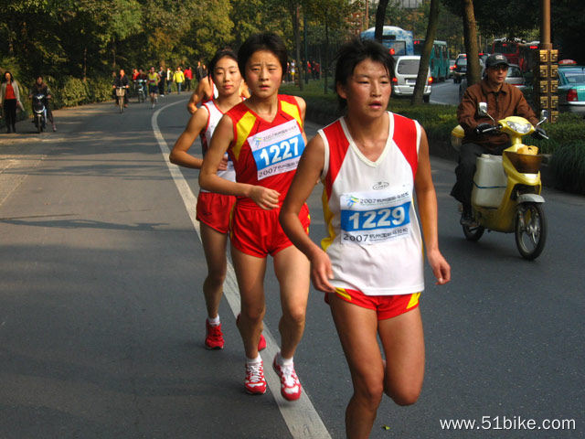 07hangzhou-marathon-094.jpg