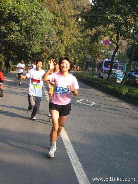 07hangzhou-marathon-117.jpg