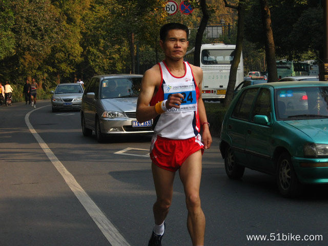 07hangzhou-marathon-084.jpg