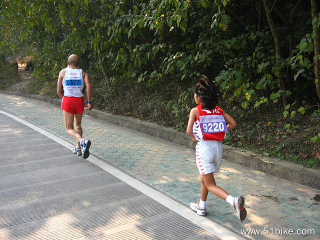 07hangzhou-marathon-209.jpg