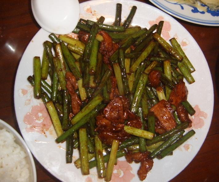 蒜苗炒肉.jpg