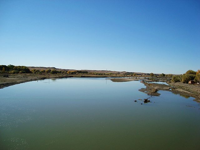 恰库尔图，乌伦古河，流向福海的乌伦古湖